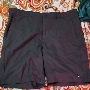 Quiksilver Men's Dark Gray Flat Front Shorts